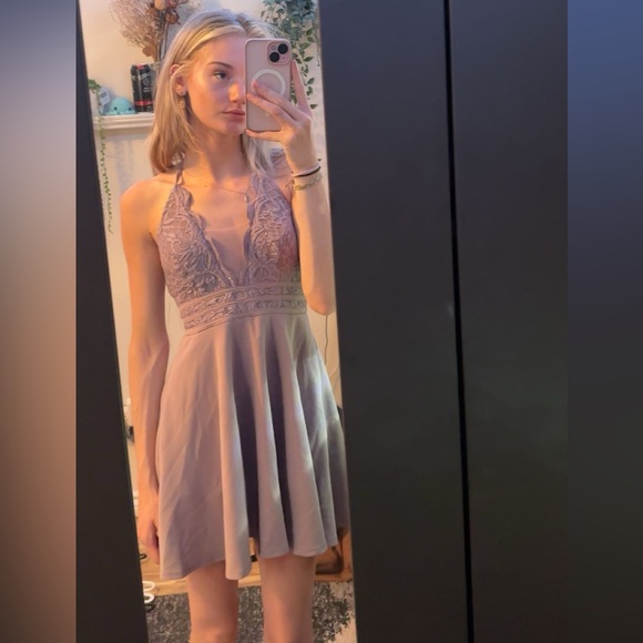 Violet purple dress - Picture 1 of 3